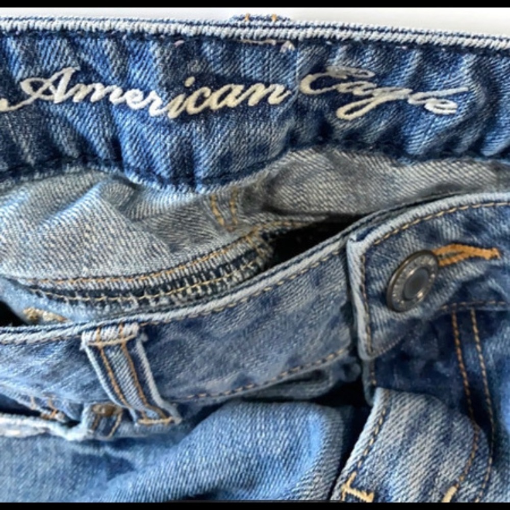 American Eagle Distressed Patch Denim Shorts - image 6